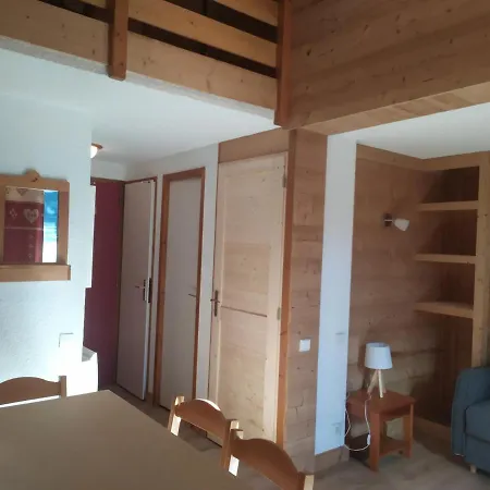 Apartment Duplex Renove Pour 6/7 Pers Face Aux Pistes Avec Wifi A Termignon - Fr-1-508-222 *
